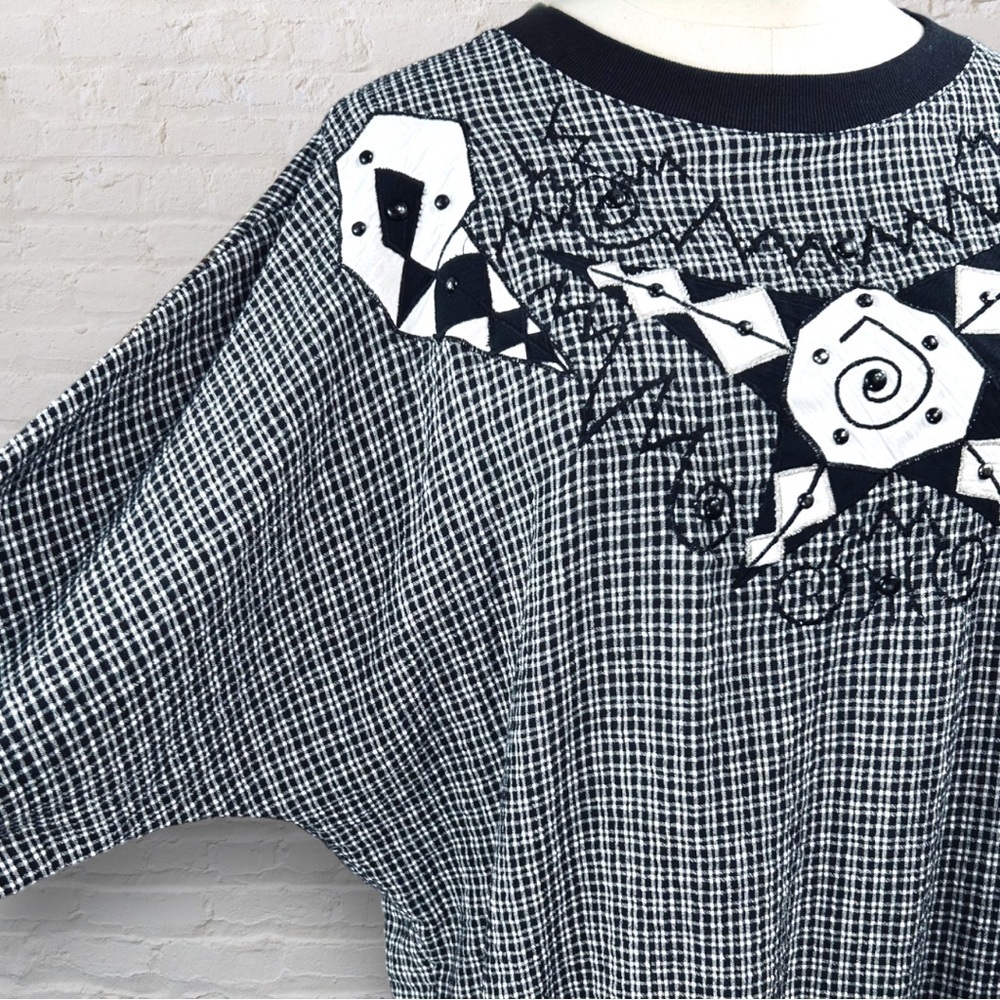 4/$20 Vintage Donna Toran Check Top Black White Embellished Dolman Sleeve Blouse - Picture 6 of 7